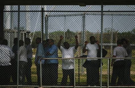 Nations Prisons Face Acute Staffing Shortage Fueling Violence Wsj