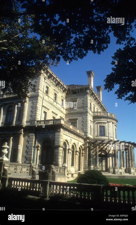 The Breakers Mansion Stock Photo Alamy