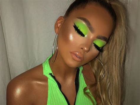 Top 10 Instagram Baddie Makeup Looks To Inspire Millions