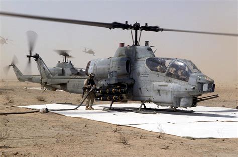 Ah 1w Cobra Helicopter Gunship From The 3rd Marine Aircraft Wing Maw