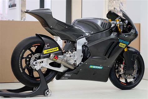 Check Out This 2019 Triumph Powered Kalex Moto2 Bike Bikesrepublic
