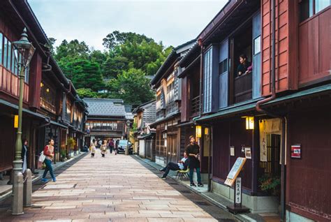 Day Trip To Kanazawa Itinerary For Japans Samurai Town The Portable
