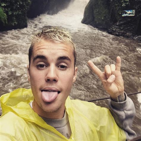 justin bieber goes insta crazy posting 24 pics in an hour including one of him ‘attacking a