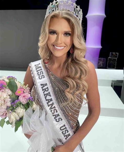 Farmington Teacher Crowned Miss Arkansas Usa Washington County