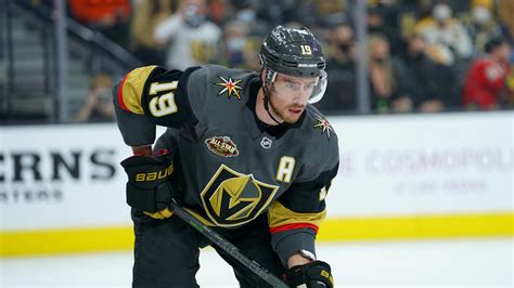 Vegas Golden Knights Expected To Re Sign Reilly Smith Yardbarker