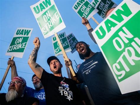 Report Uaw Officially Strikes Against Gm