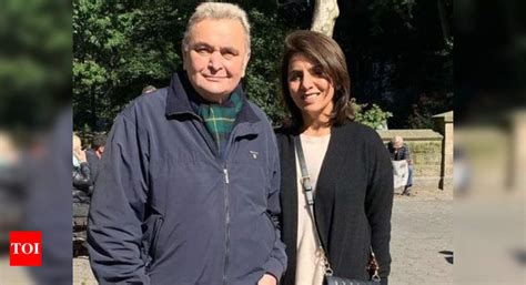 Neetu Kapoor Remembers Late Husband Rishi Kapoor With A Throwback Video Of Their First Dance