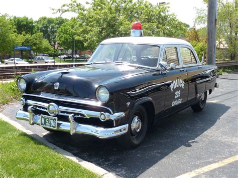 54 Ford In Chicago Police Livery Police Cars Old Police Cars