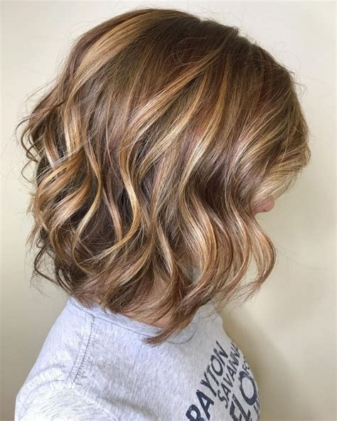 Brightest Medium Layered Haircuts To Light You Up Hair Styles Highlights Brown Hair Short