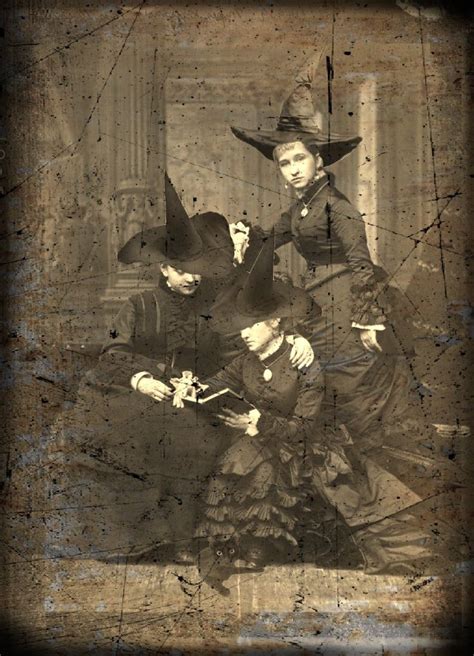 3 Witches Vintage Witch Creepy Photos Vintage Halloween Photos