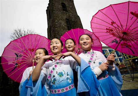 Chinese New Year Community Celebration, Celebrating ...