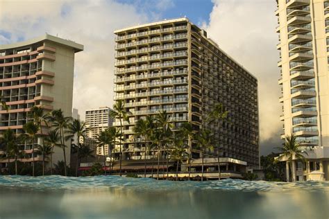 Peter Greenberg Worldwide—outrigger Waikiki Beach Resort Oahu Hawaii