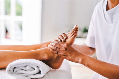 What Is Reflexology Rhizohm