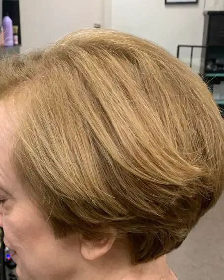 15 Best Wedge Haircuts For Women Over 60