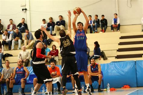Vive El Basket Con Eduardo Burgos El Cb Marbella La Cañada Lucha Hasta