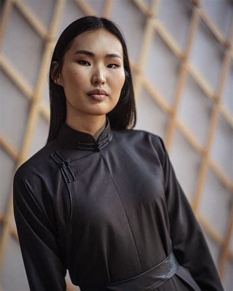 Mongolia S Next Top Model Zaag Mn