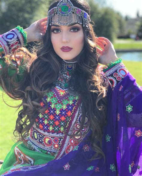 Pin By 🅰️lèénã 🅰️frèén 🇮🇳 On ️cute Afghanis ️ Afghan Fashion Persian