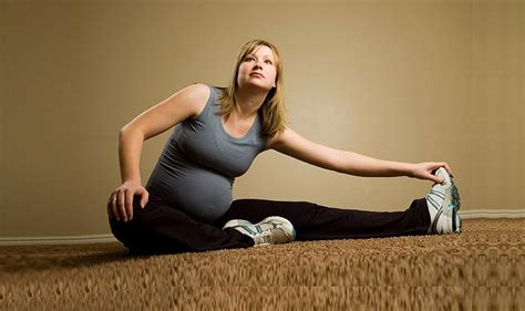 Setelah melahirkan, ada beberapa wanita yang mungkin mengalami. IBU MENGANDUNG + KAKI KREM = BACAAN SUAMI ISTERI - MOOYAH ...