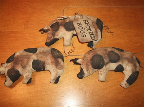 Primitive Hogs Folk Art Pigs Trio Of Bowl Filler Ornies Rustic Etsy