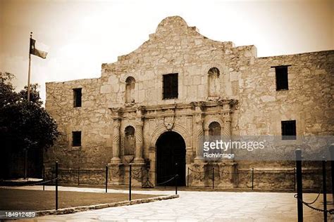 Remembering The Alamo Photos And Premium High Res Pictures Getty Images
