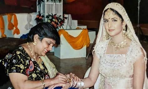 وکی کوشل و کترینہ کیف کی شادی کی تقریبات شروع، بھارتی میڈیا Entertainment Dawnnews