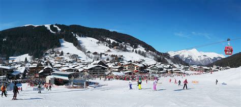 Les Gets / Family Ski Chalets & Holidays in Les Gets, France | Esprit Ski : Our les gets club 
