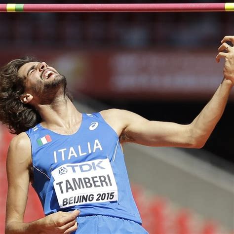La terza stagione della serie televisiva un passo dal cielo, formata da 18 episodi, è andata in onda su rai 1 in prima serata dall'8 gennaio al 16 marzo 2015.la regia è di monica vullo e jan maria michelini. Gianmarco #Tamberi | Mens tops, Tank man, Men