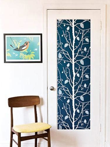 I had never thought about painting my doors black before. 30 Creative Interior Door Decoration Ideas Personalizing ...