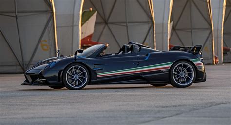 New Pagani Huayra Tricolore Pays Tribute To Italys Frecce Tricolori