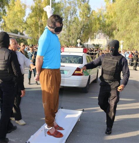 Iran Regime Hangs Two Men In Public For Killing Suppressive Forces Ncri