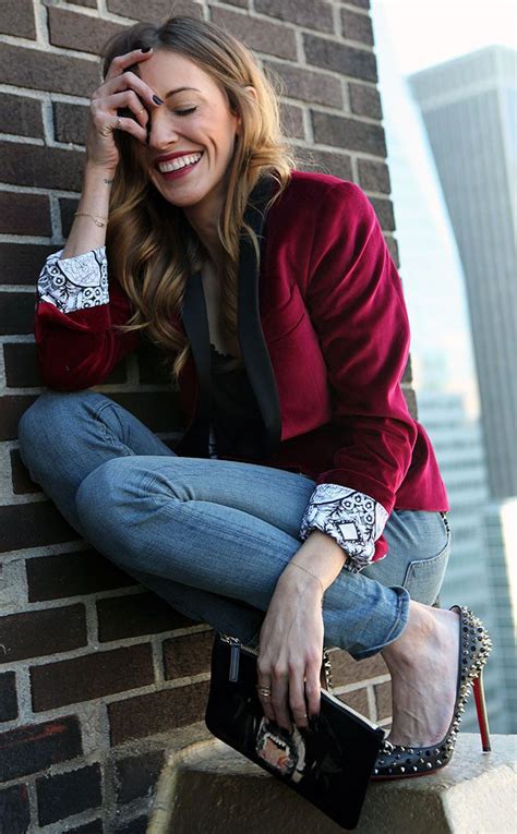 katie cassidy shares her style inspiration and fave nyc hot spots katie cassidy style her style