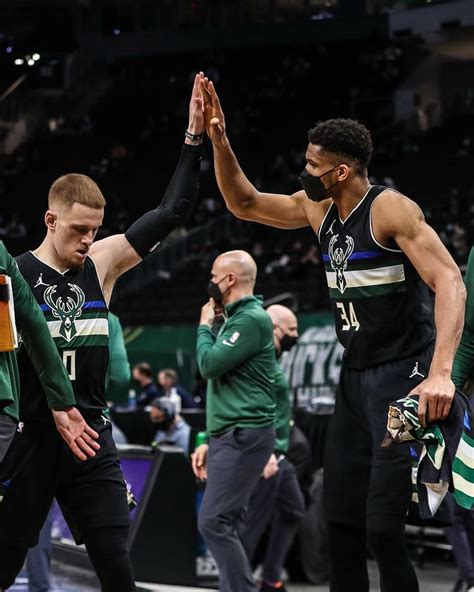 giannis ugo antetokounmpo on instagram “enjoy every single moment 💪🏾🔥 great win” in 2021