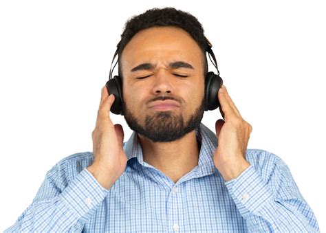 Hombre Afroamericano Joven Con Auriculares Y Disfrutar De La Música