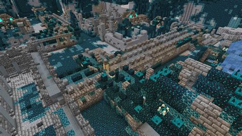 How To Survive And Thrive In An Ancient City In Minecraft Part 3