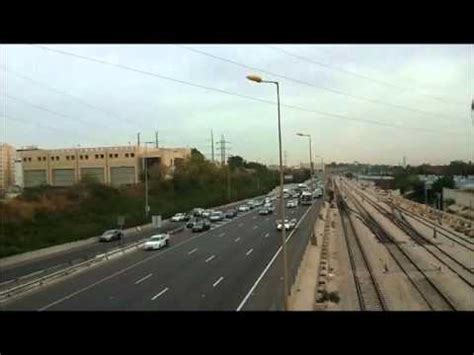 שעת נעילה היא יצירה טלוויזיונית שטרם נראתה כמותה בישראל החוזרת לימיה הראשונים של מלחמת יום הכיפורים: ‫פנחס-פרויקט גמר-יום השואה-"צפירה"-2‬‎ - YouTube