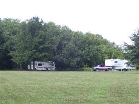 Maybe you would like to learn more about one of these? camping.com - Middle Fork River Forest Preserve photo gallery