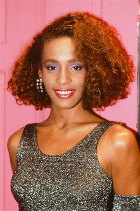Whitney Houstons Flipped Ends Hairstyle Whitney Houston S Best Hair