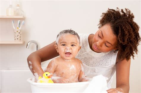 Baby Bathing Basics 6 Important Bath Safety Tips Mommybites