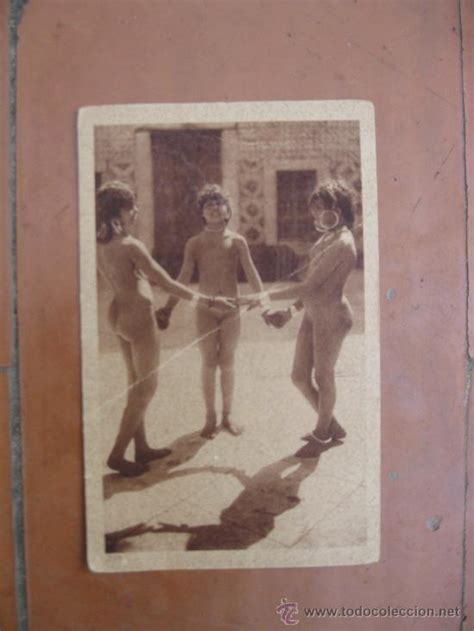 postal de grupo de niñas marroquis desnudas d Comprar Postales
