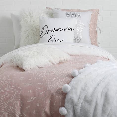 Dorm Room Themes Dorm Sets Dorm Themes Dormify Dorm Bedding