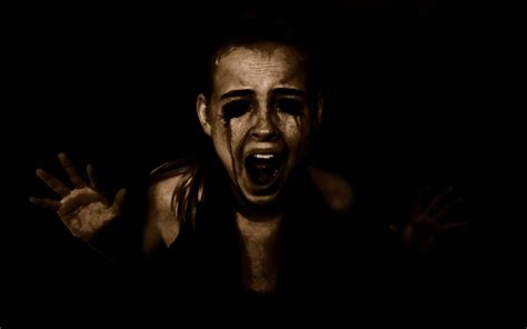 Dark Horror Evil Scary Creepy Spooky Halloween Women Girls