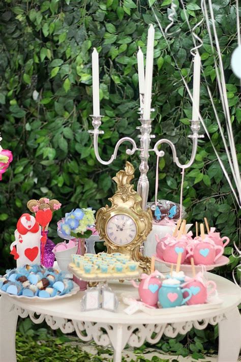 Alice In Wonderland Themed Birthday Party Via Karas Party Id Alice