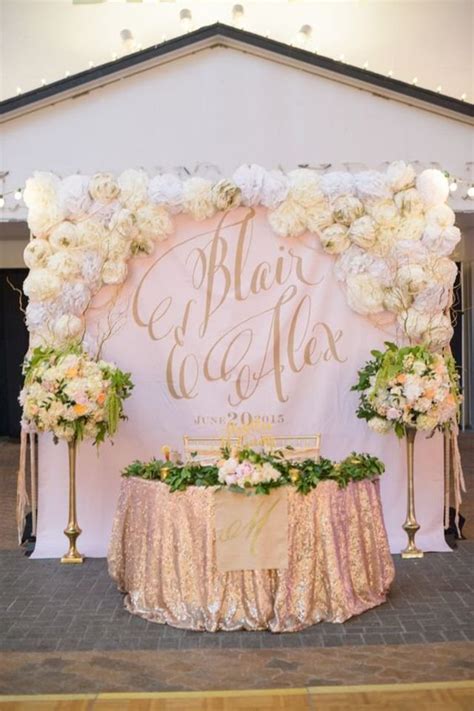 25 Adorable Ideas to Decorate Your Home for Your Engagement Party