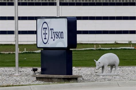 Tyson Foods To Close Iowa Pork Plant Amid Coronavirus Outbreak