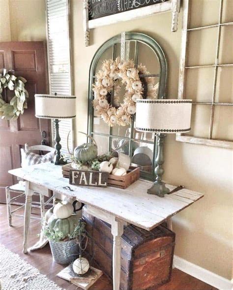 28 Welcoming Fall Inspired Entryway Decorating Ideas Entryway Decor