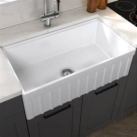 Yorkshire Farmhouse Fireclay 33 Single Bowl Kitchen Sink In White With