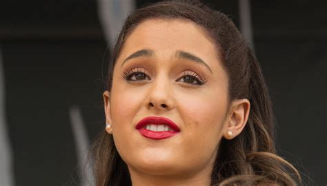 Father Pens Touching Open Letter To Ariana Grande Newshub