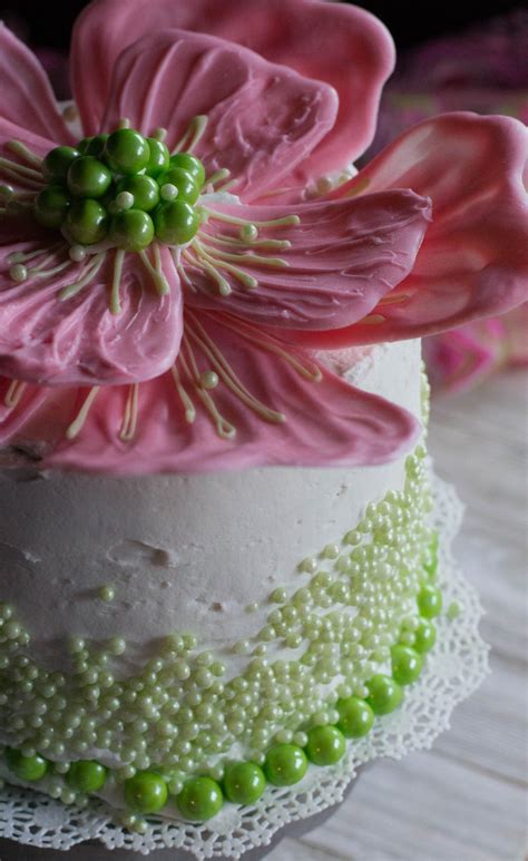 Try one of these delicious mother's day baking ideas instead! Mother's Day Flower Cake - What the Forks for Dinner?