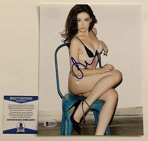 Sarah Bolger Autographed Sexy Esquire X Photo Signed Mayans Mc