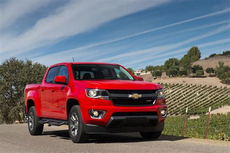 2020 Chevrolet Colorado Review Trims Specs Price New Interior